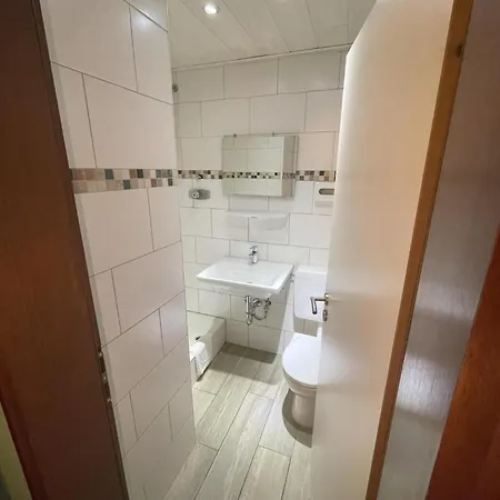 Doppelzimmer Mit Balkon - Gastehaus Rossle 2 Feriehus *